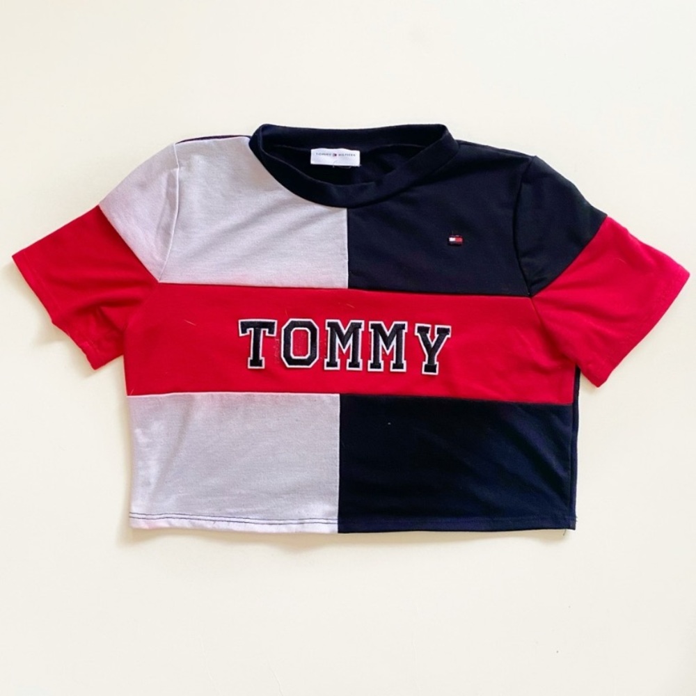 Rare Tommy Hilfiger Crop Top